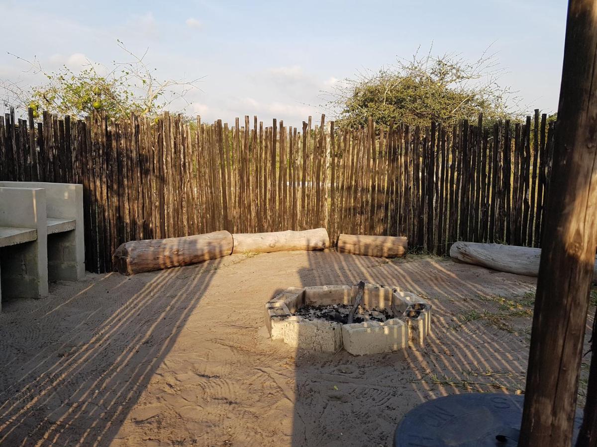 Izulu Eco Lodge Содвана-Бей Экстерьер фото